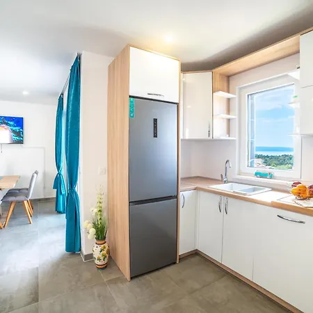 Blue Lagoon Apartment